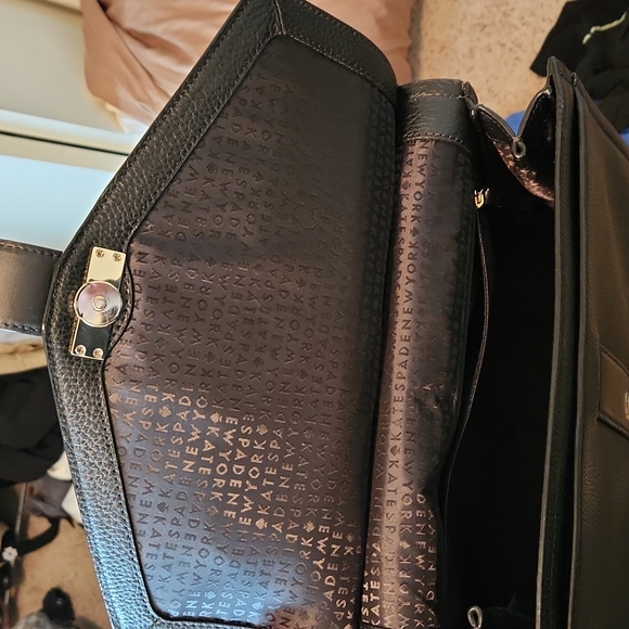 Kate Spade purse - Picture 3 of 4